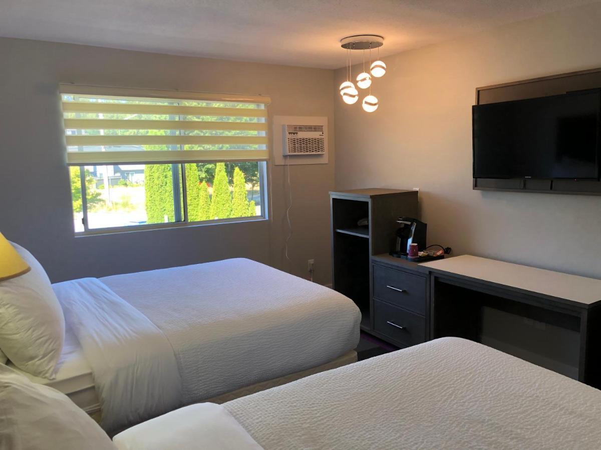 Motel The Spot At Porpoise Bay à Sechelt Extérieur photo